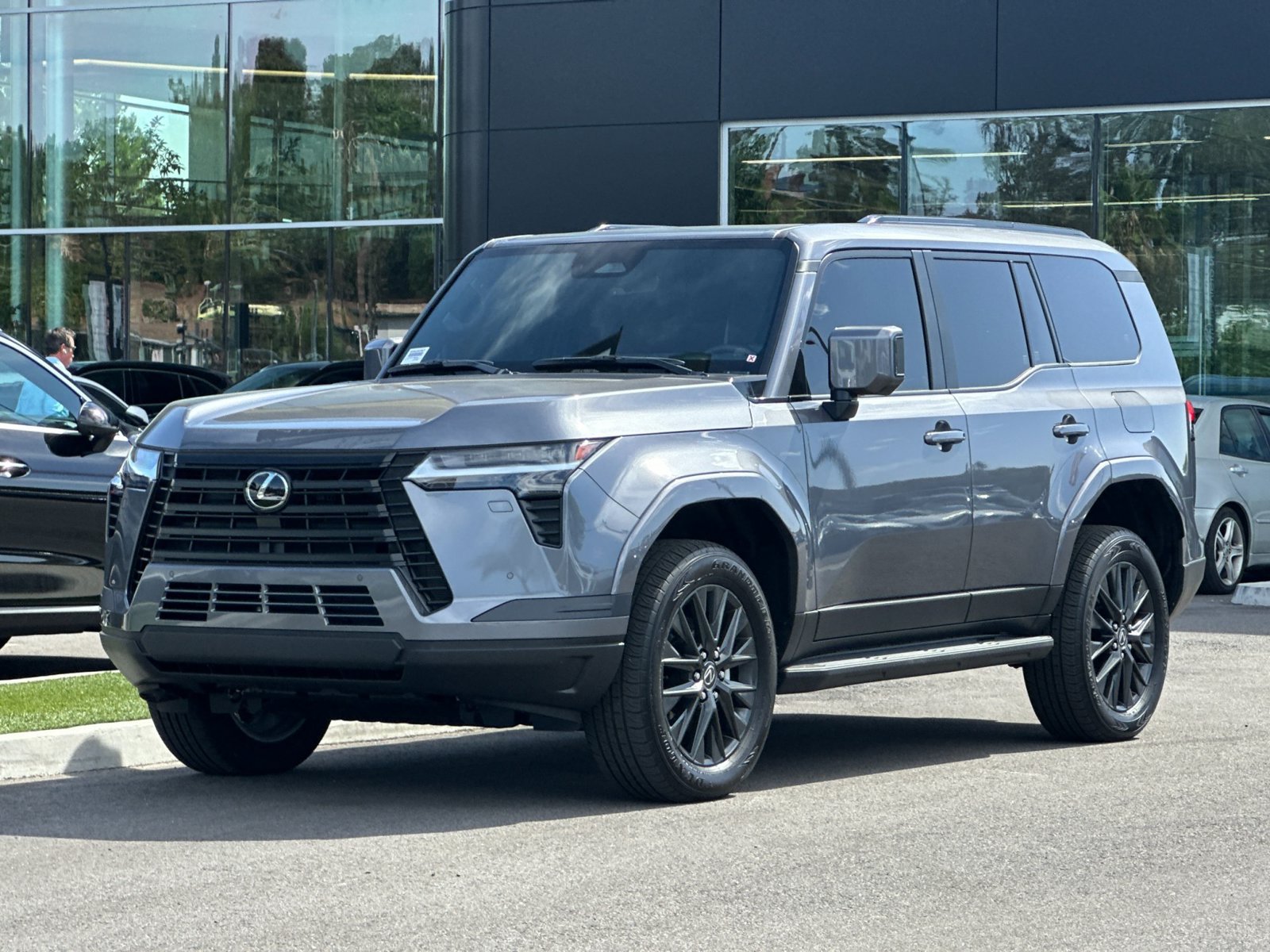 Used 2025 Lexus GX 550 w/ Cold Area Package AWD/4WD image 7