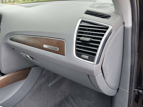 Used 2015 Audi Q5 2.0T Premium Plus w/ Technology Package image 27