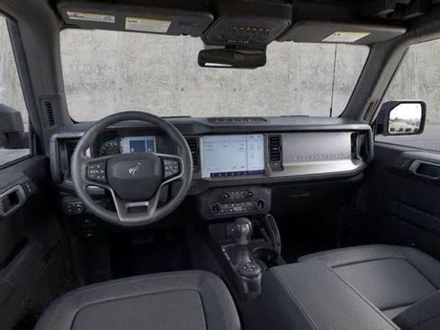 New 2025 Ford Bronco Badlands image 30