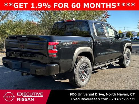 New 2026 Nissan Frontier PRO-4X w/ Pro-4x Convenience Package image 2