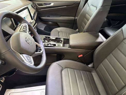 New 2026 Volkswagen Atlas Cross Sport SEL R-Line image 20