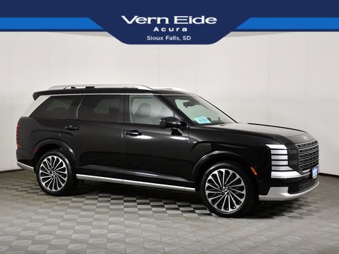 Used 2026 Hyundai Palisade Calligraphy AWD/4WD image 1