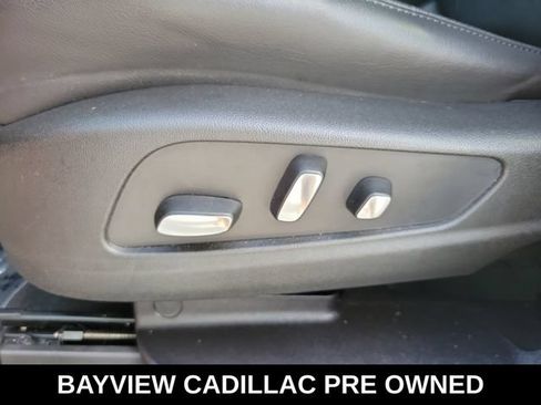 Used 2017 Cadillac XT5 Premium Luxury FWD image 25