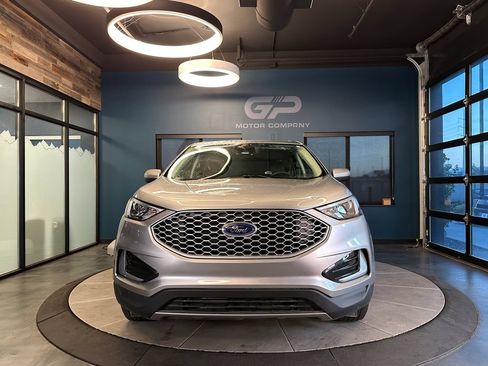 Used 2024 Ford Edge SEL AWD/4WD image 8