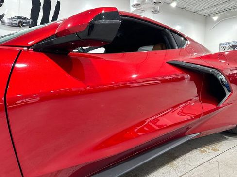 Used 2022 Chevrolet Corvette Stingray Preferred Cpe w/ Z51 Performance Package RWD image 22