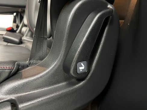 Used 2025 Honda Odyssey Sport-L image 15