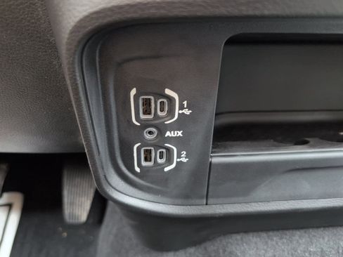 Used 2023 RAM 2500 Tradesman image 24