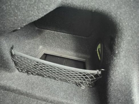 Used 2021 BMW M4 Coupe w/ Executive Package image 38