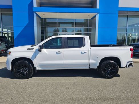 Used 2025 Chevrolet Silverado 1500 RST w/ Dark Appearance Package AWD/4WD image 2