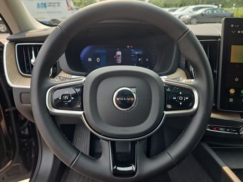 Used 2026 Volvo XC60 B5 Ultra w/ Protection Package Premier AWD/4WD image 19
