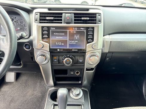 Used 2021 Toyota 4Runner SR5 AWD/4WD image 23