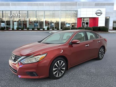 Certified 2017 Nissan Altima 2.5 SV w/ Convenience Package