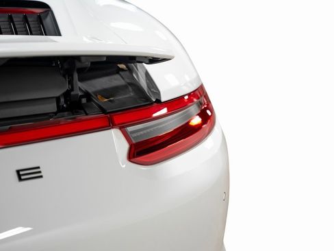 Used 2019 Porsche 911 Carrera 4S image 20