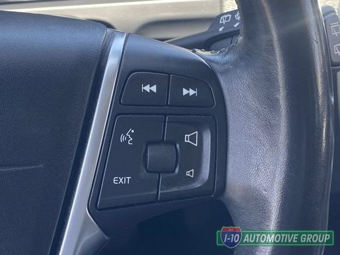 Used 2018 Volvo V60 T5 Dynamic w/ Vision Package FWD image 25