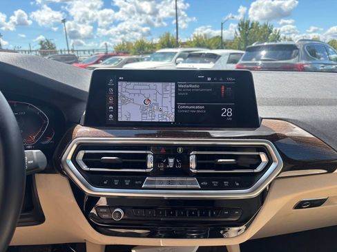 Used 2022 BMW X3 xDrive30i AWD/4WD image 27