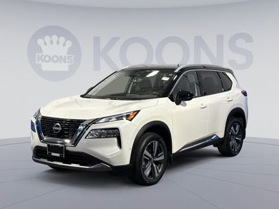 Used 2023 Nissan Rogue SL w/ SL Premium Package