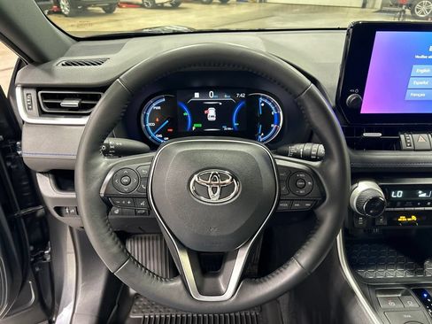 Used 2023 Toyota RAV4 XSE w/ XSE Grade Weather Package AWD/4WD image 16