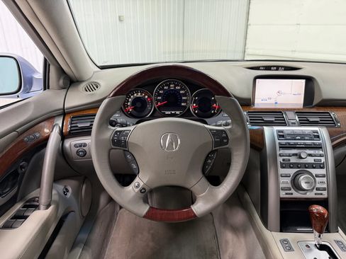 Used 2005 Acura RL AWD/4WD image 18