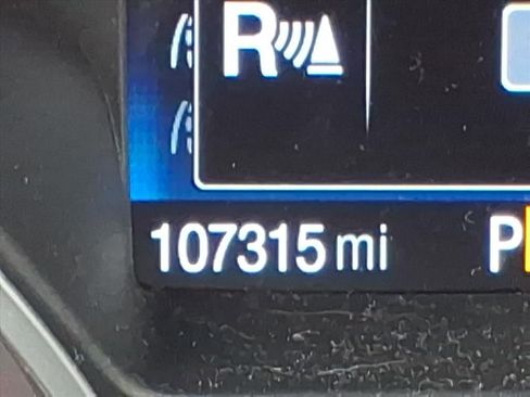 Used 2017 Ford Escape SE w/ Equipment Group 201A image 20