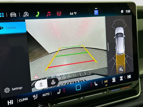 New 2026 Volkswagen Tiguan SE image 12