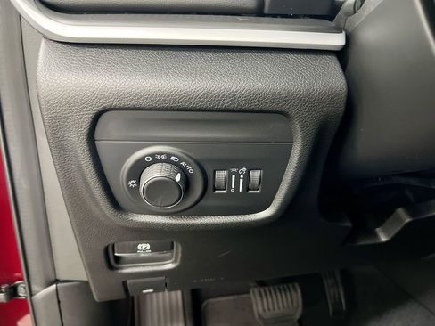 New 2026 Jeep Grand Cherokee L Laredo AWD/4WD image 18