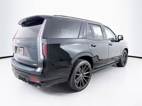 Used 2024 Cadillac Escalade V AWD/4WD image 44