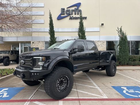 Used 2021 Ford F450 Limited w/ FX4 Off-Road Package image 1