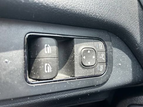 Used 2023 Mercedes-Benz Sprinter 2500 image 27