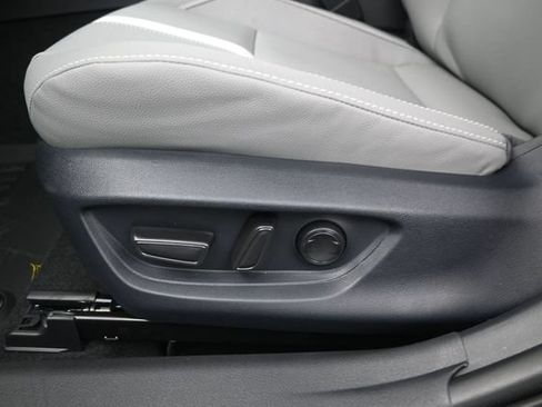 New 2026 Toyota Camry SE FWD image 10