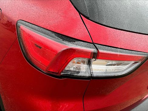 Used 2022 Ford Escape SEL image 28