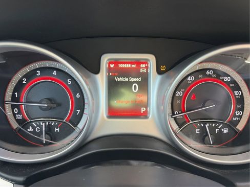 Used 2019 Dodge Journey GT image 19