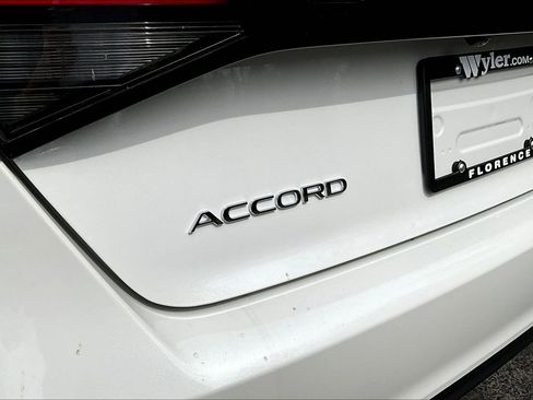 New 2026 Honda Accord LX image 13