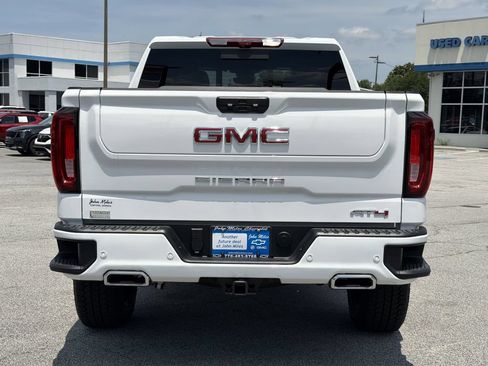 New 2026 GMC Sierra 1500 AT4 w/ Technology Package AWD/4WD image 22