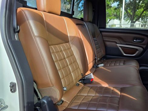 Used 2023 Nissan Titan Platinum Reserve w/ Moonroof Package AWD/4WD image 29