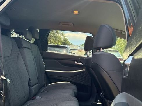 Used 2023 Hyundai Santa Fe SEL FWD image 17