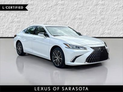 Used 2025 Lexus ES 350 w/ Premium Package