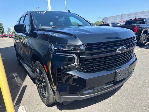 Used 2021 Chevrolet Tahoe RST w/ Rear Media and Nav Package AWD/4WD image 4