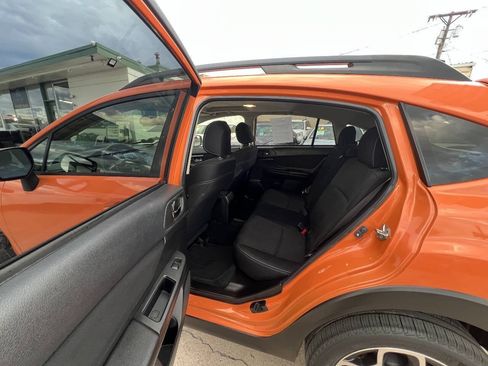Used 2014 Subaru Crosstrek 2.0i Premium w/ Moonroof Package AWD/4WD image 15