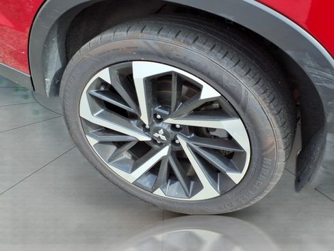 Used 2024 Mitsubishi Outlander SE AWD/4WD image 5
