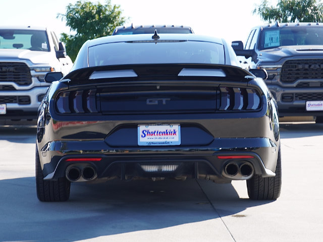 Used 2022 Ford Mustang GT Premium w/ Equipment Group 401A RWD image 16