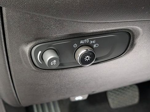 Certified 2023 Chevrolet Equinox LT image 17