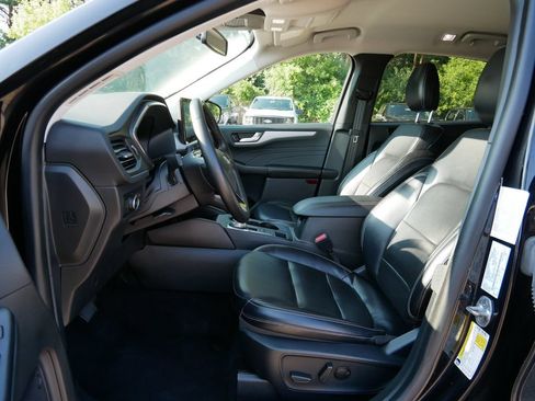 Certified 2024 Ford Escape Platinum AWD/4WD image 14