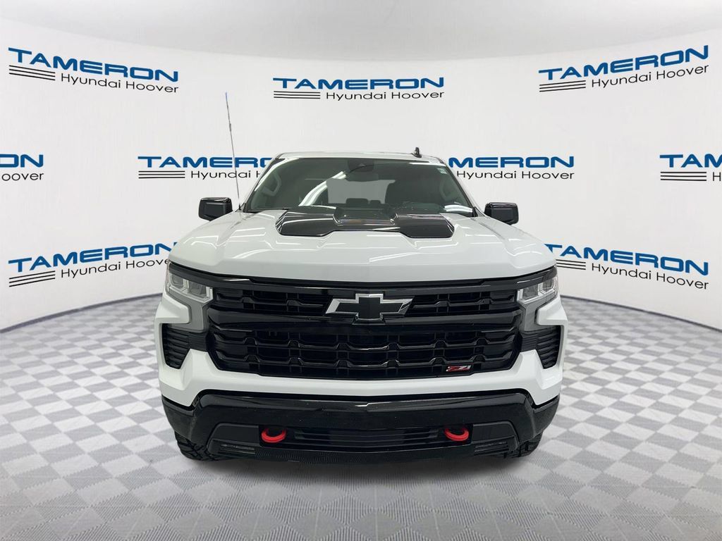 Used 2024 Chevrolet Silverado 1500 LT Trail Boss w/ Protection Package AWD/4WD image 8