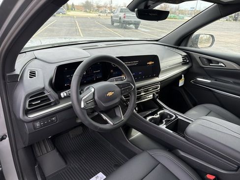 New 2026 Chevrolet Traverse LT AWD/4WD image 12