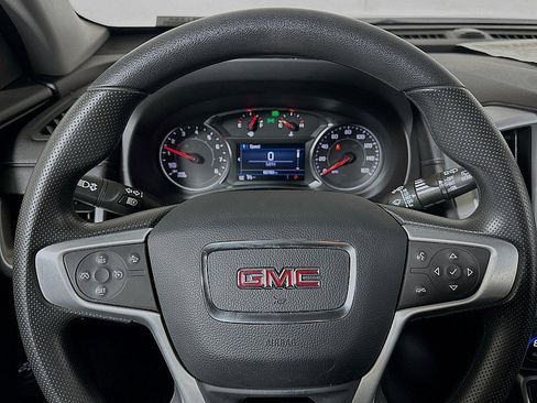 Used 2024 GMC Terrain SLE w/ Driver Convenience Package image 12