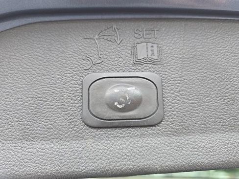 Used 2018 Ford Escape SEL FWD image 28