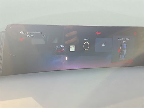 New 2025 Lincoln Navigator L Reserve w/ Jet Appearance Package image 17