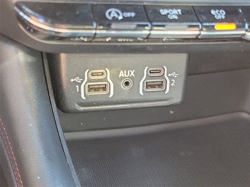 Used 2023 Dodge Durango GT image 12