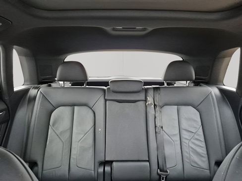 Used 2023 Audi Q3 2.0T Premium Plus w/ Premium Plus Package image 47