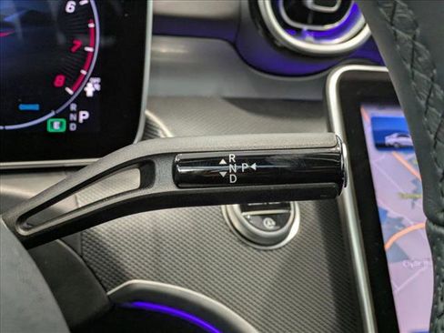 Used 2025 Mercedes-Benz C 300 4MATIC Sedan image 12